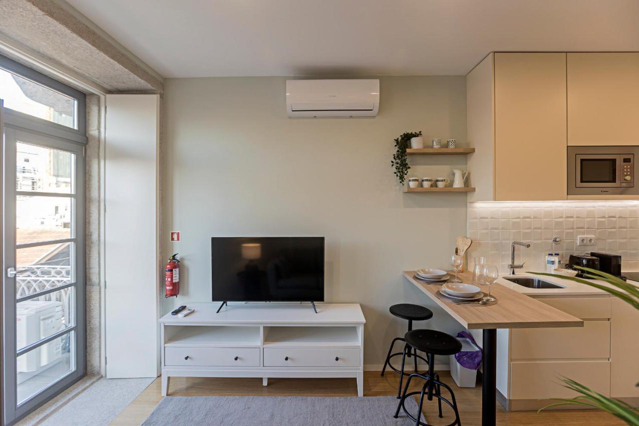 31 Janeiro 157 - Charming 1br Flat W/ Ac & Balcony By Lovelystay Apartamento